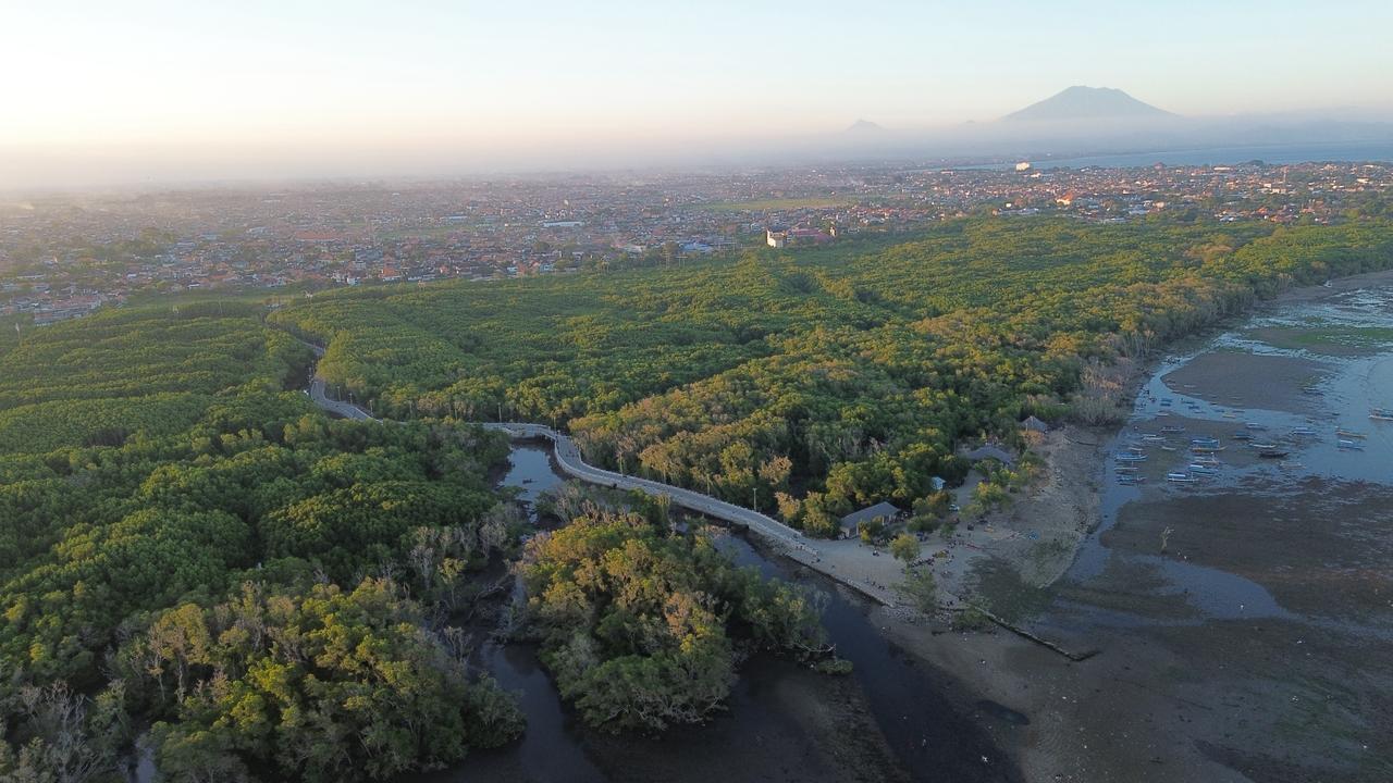 Pantai Sidakarya